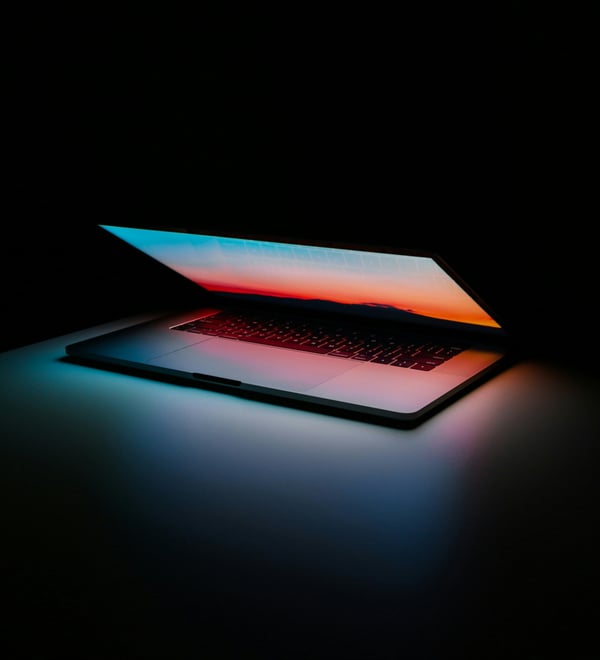 ales-nesetril-Im7lZjxeLhg-unsplash